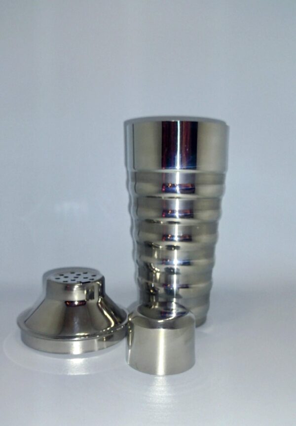 Stainless Steel Ribbed Cocktail Shaker - Image 3