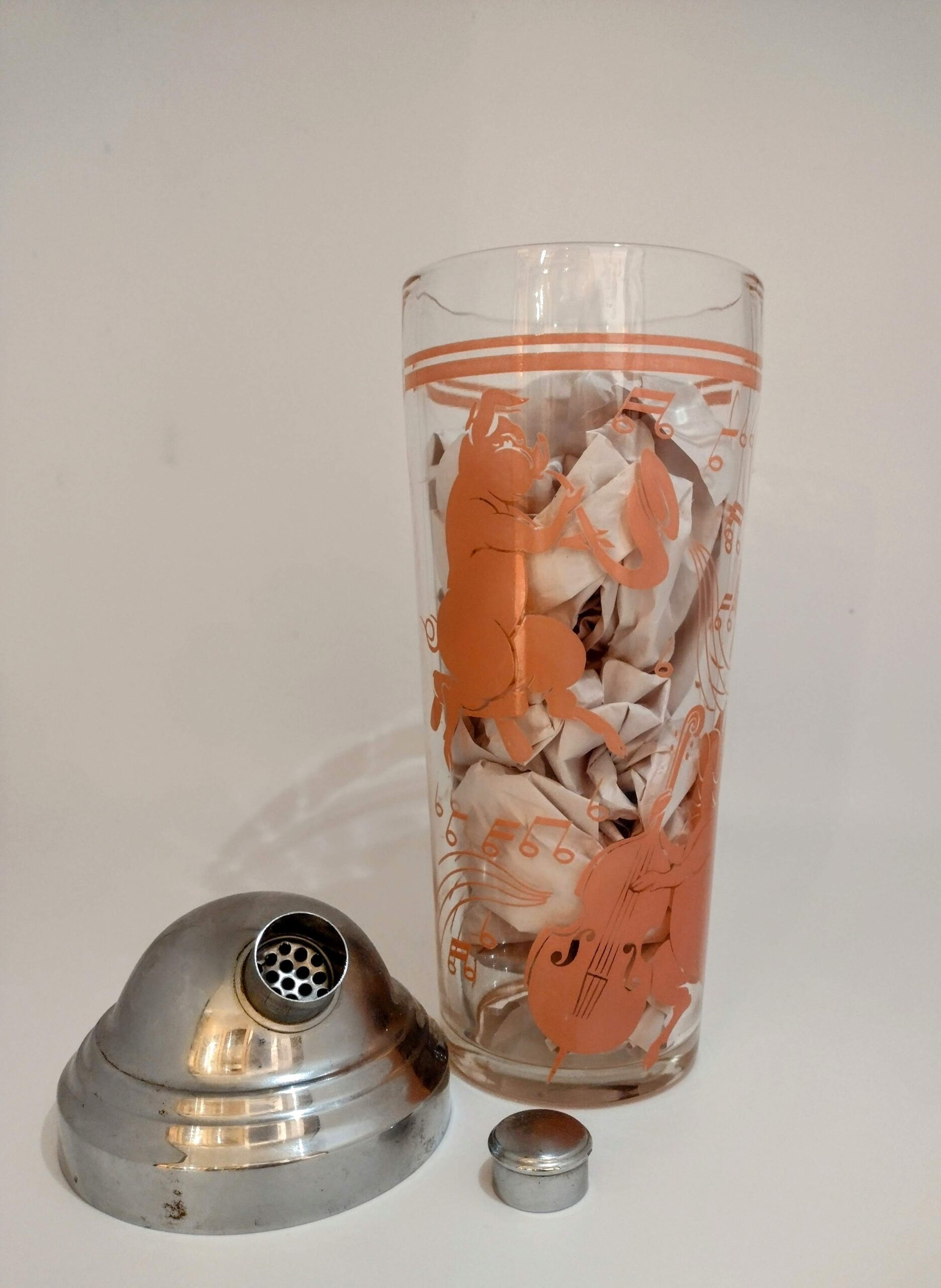Hazel Atlas Musical Pigs Cocktail Shaker