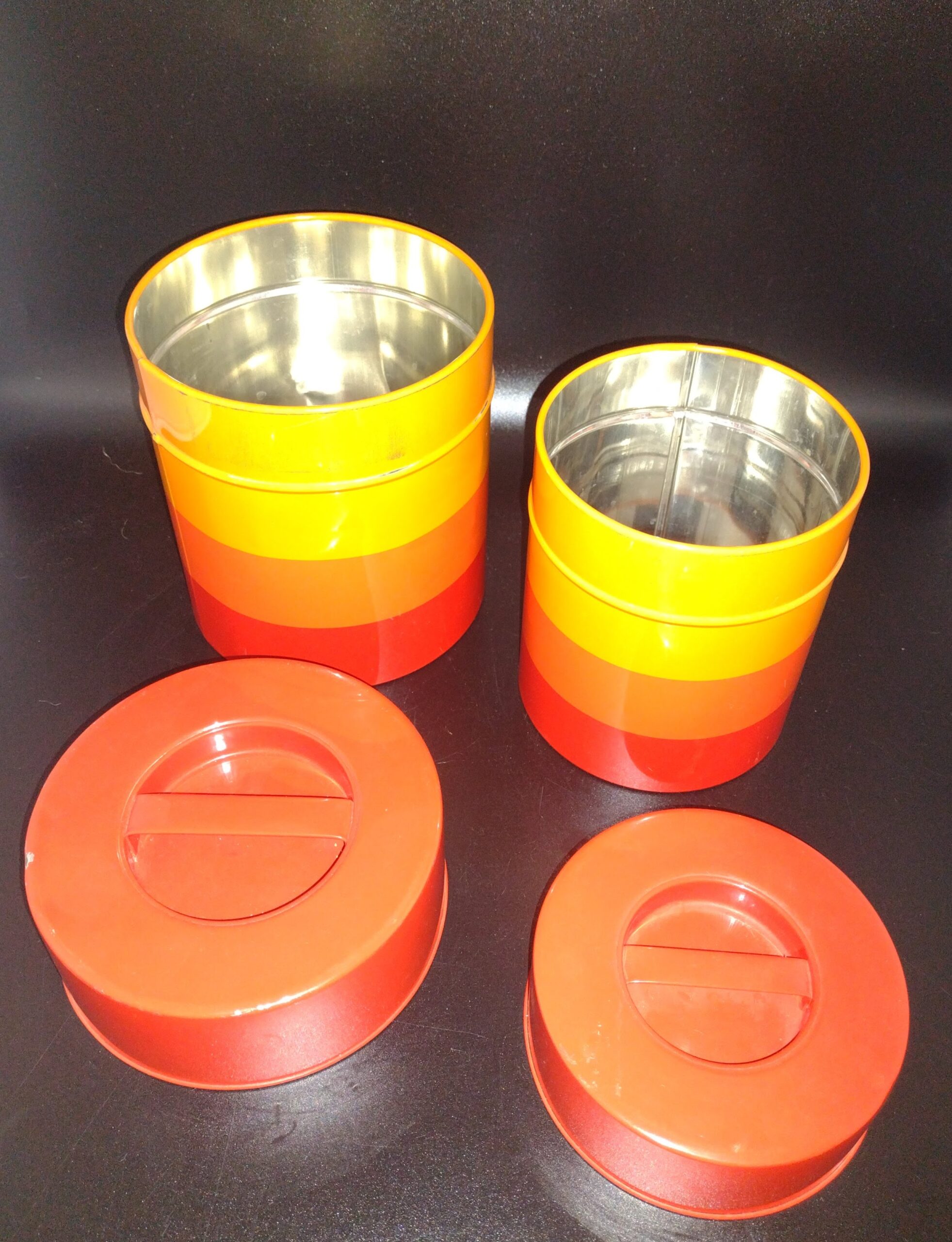 HOLT-HOWARD RED/YELLOW CANISTERS S/2