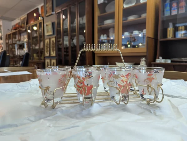 8 Libbey Calypso rocks glasses with metal rack - Image 4